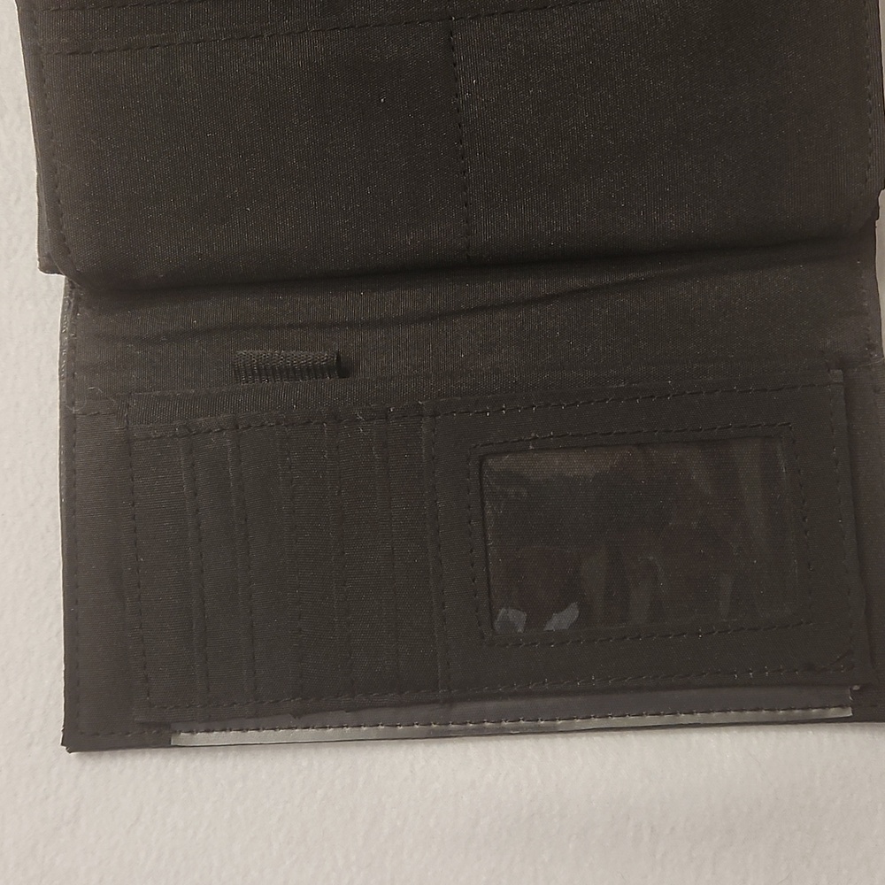 New Never Been Used No Tag Black Wallet with Gold Accent & Tortoise Shell Clasp - Picture 9 of 11